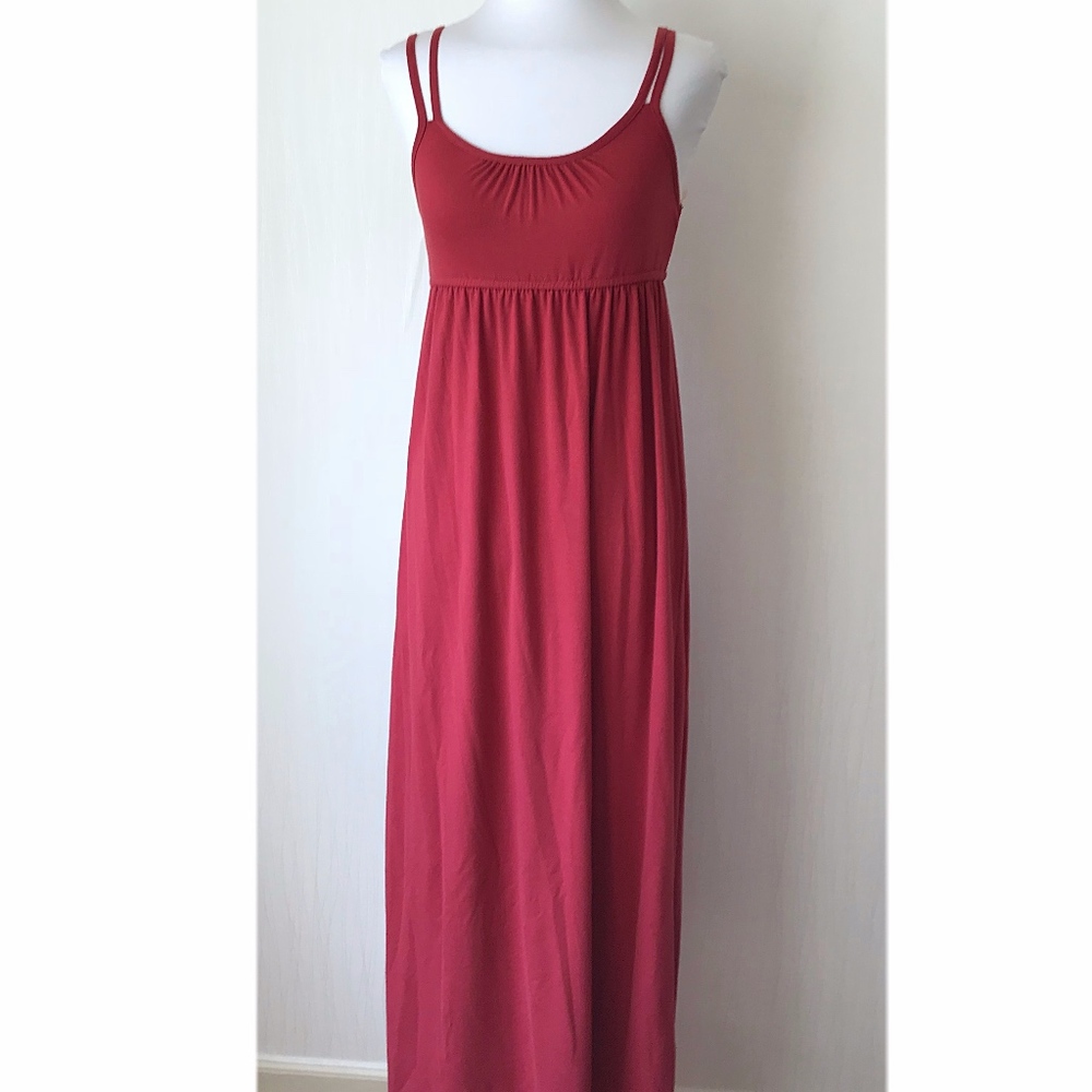 Sleeveless Maxi Dress - Picture 2 of 8
